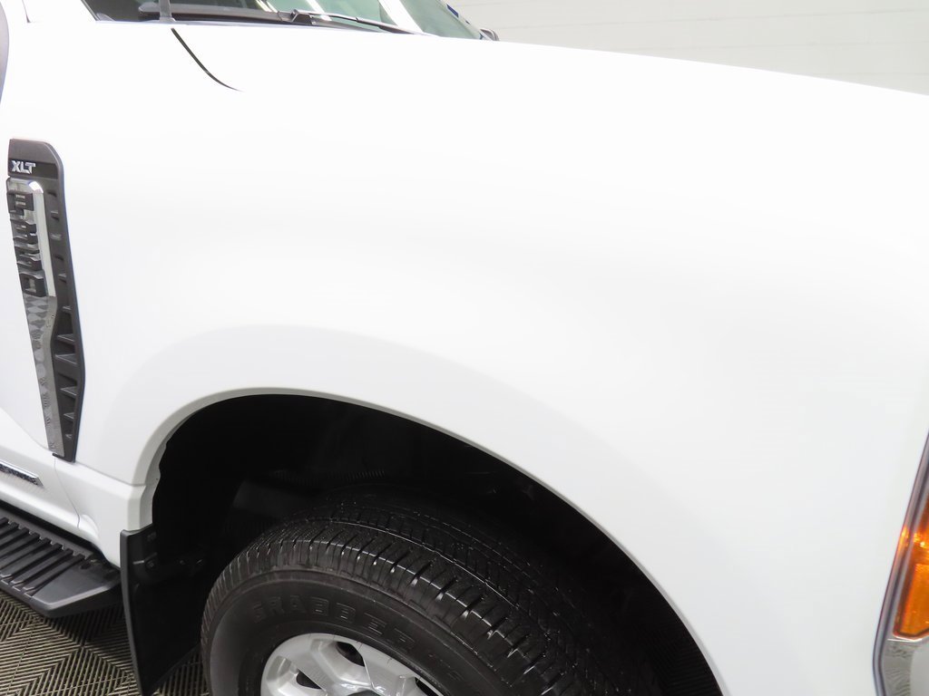 Used 2024 Ford F350 XLT image 27