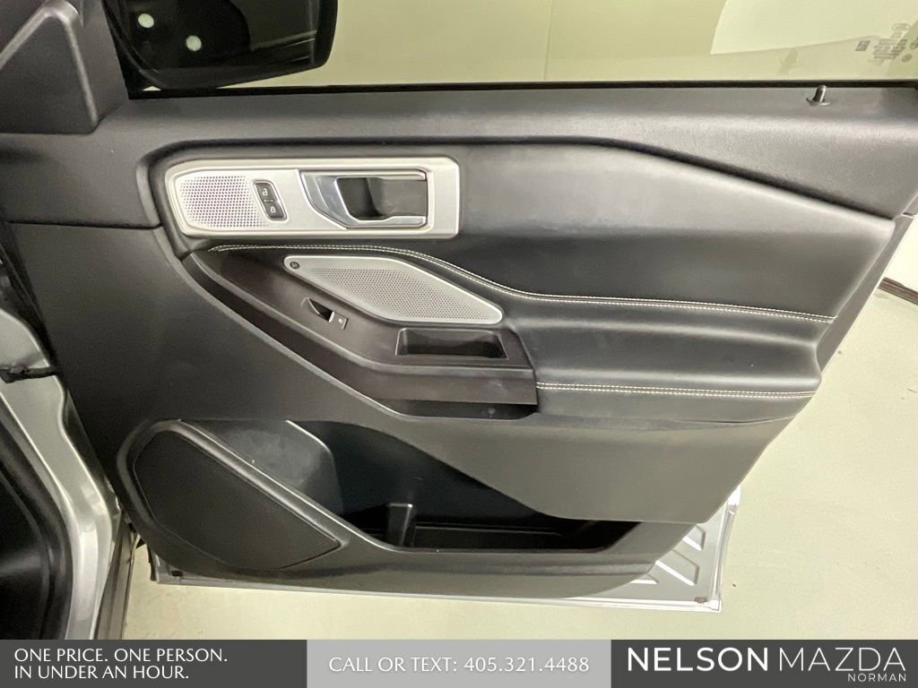 Used 2020 Ford Explorer ST w/ Premium Technology Package image 21