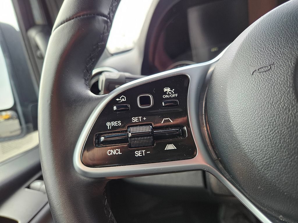Used 2024 Mercedes-Benz Sprinter 2500 image 34