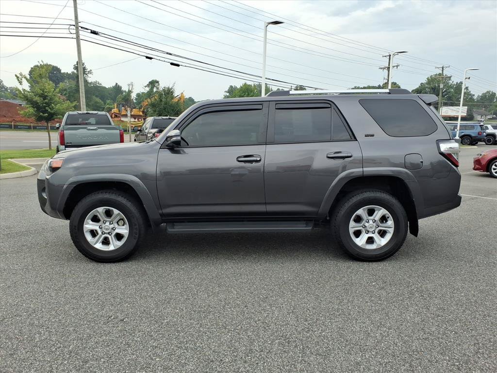 Used 2023 Toyota 4Runner SR5 Premium w/ Moonroof Package AWD/4WD image 14