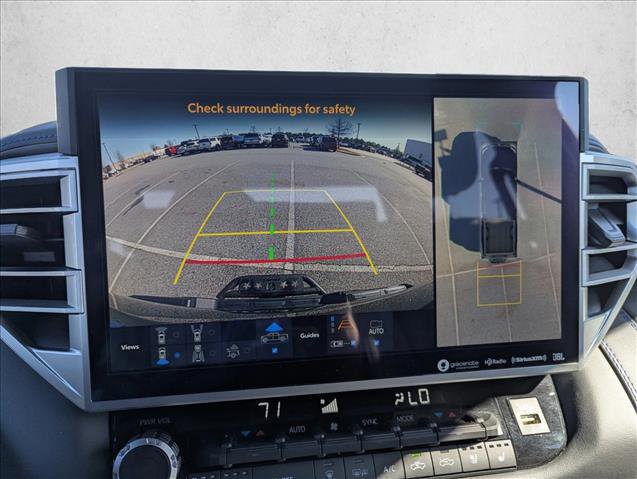 Used 2024 Toyota Tundra Platinum image 15