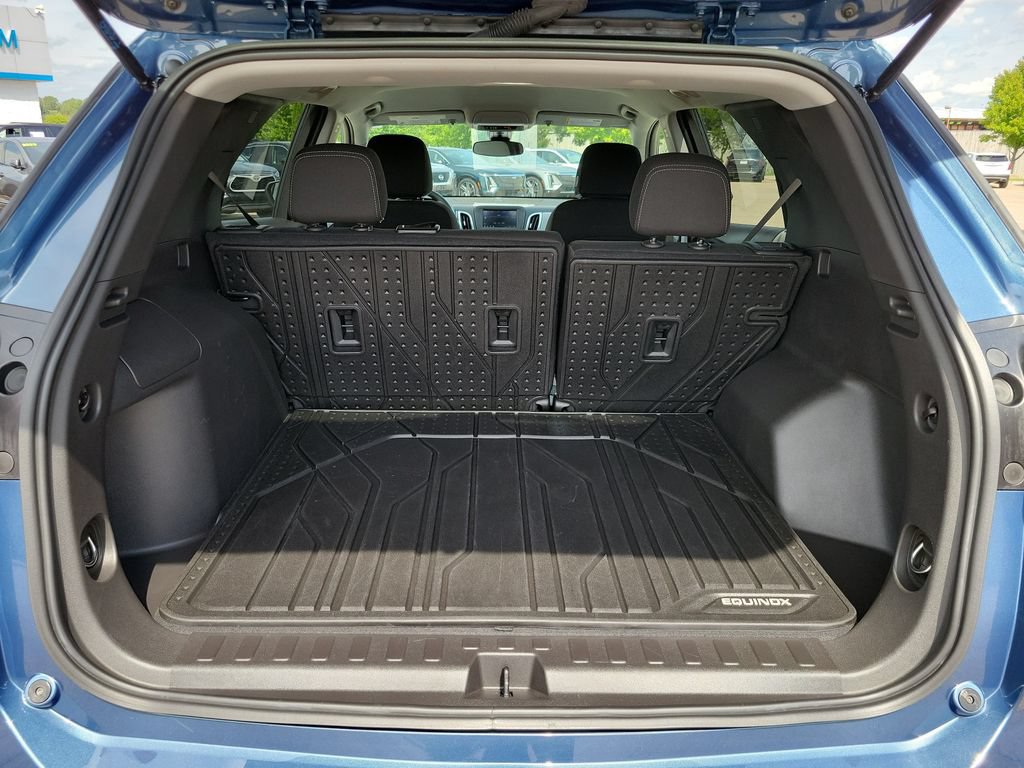 Used 2024 Chevrolet Equinox LS w/ LS Convenience Package AWD/4WD image 37