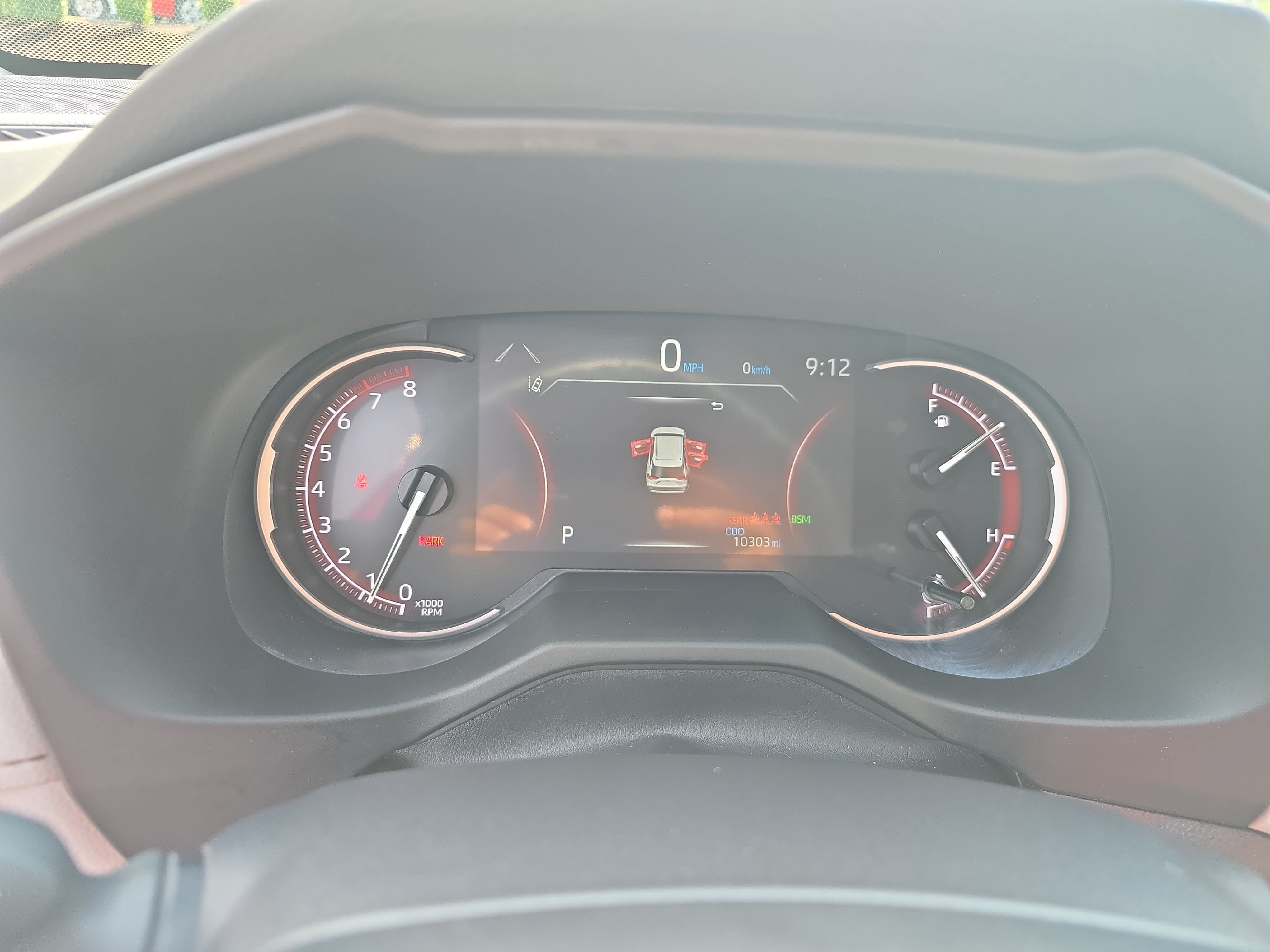 Used 2025 Toyota RAV4 XLE w/ Convenience Package FWD image 19