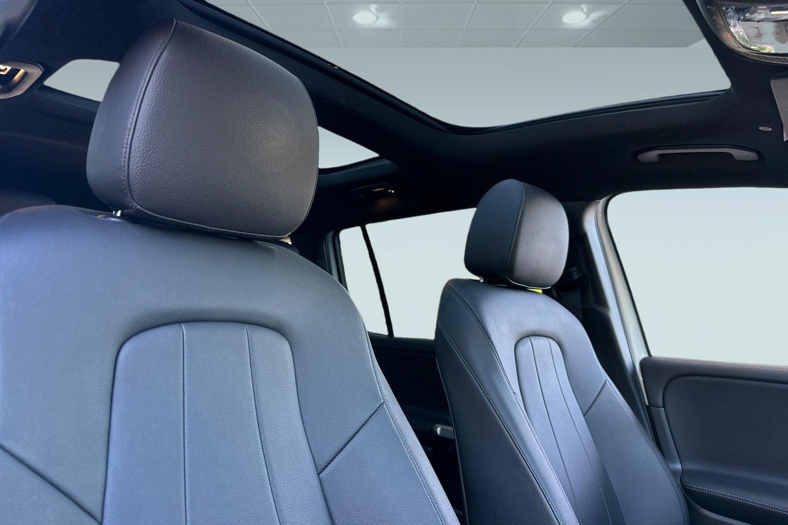 Certified 2023 Mercedes-Benz GLB 250 image 23