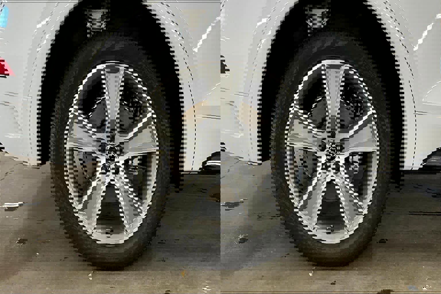 Used 2025 Audi Q5 2.0T Premium w/ Convenience Plus Package image 12