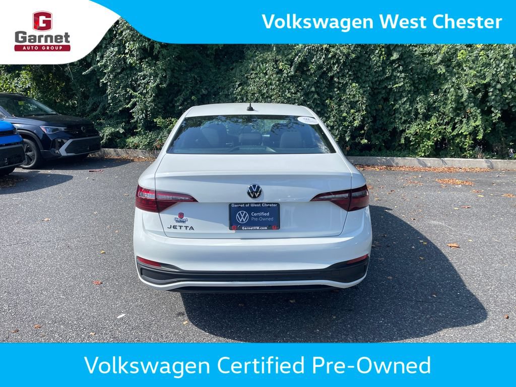 Certified 2022 Volkswagen Jetta Sport w/ IQ.Drive Package FWD image 4