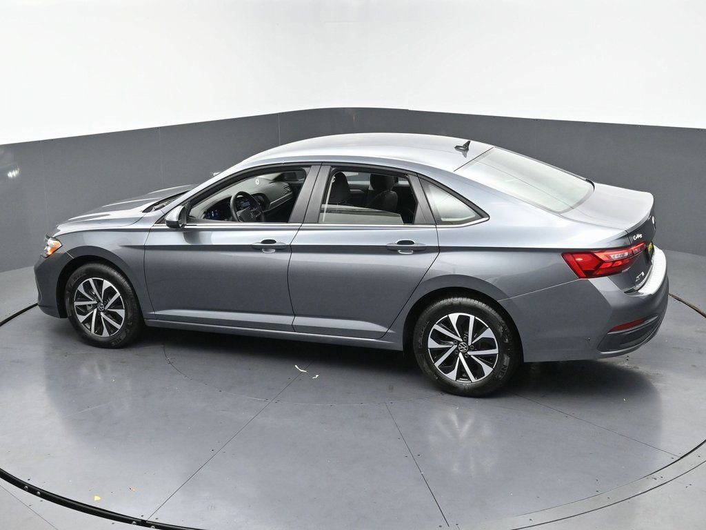 Used 2024 Volkswagen Jetta S image 48