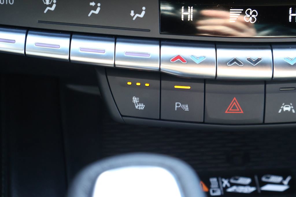 Used 2024 Cadillac CT4 Luxury w/ Cold Weather Package image 19