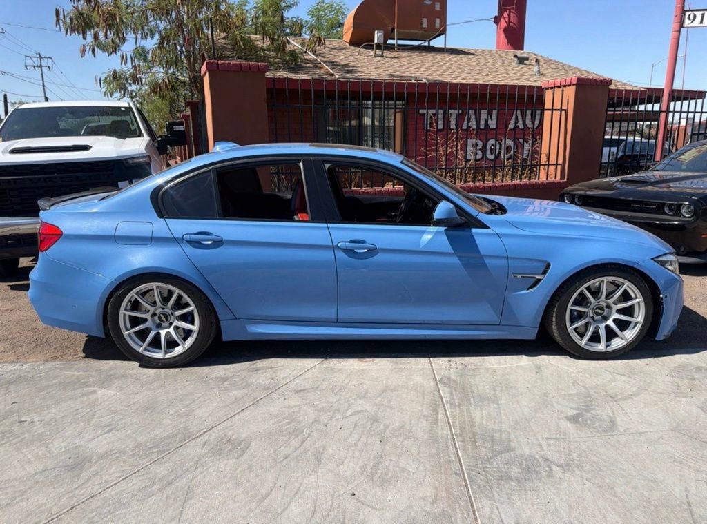 Used 2018 BMW M3 w/ Executive Package RWD image 4