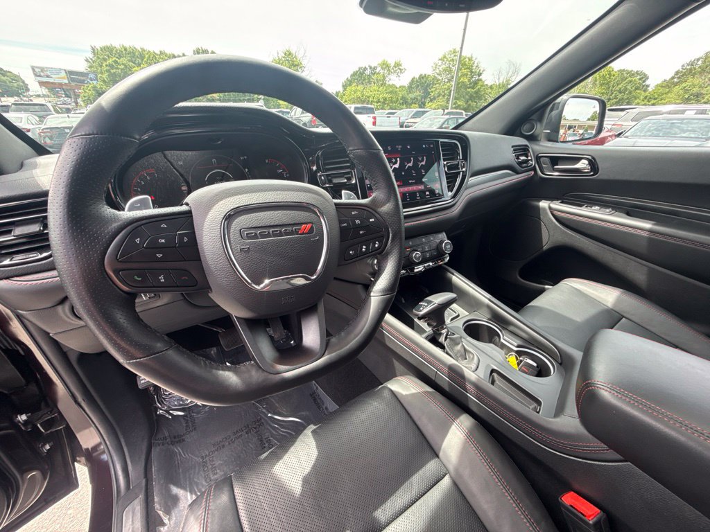 Used 2025 Dodge Durango GT AWD/4WD image 6