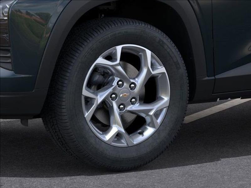 New 2026 Chevrolet Trax LS image 9