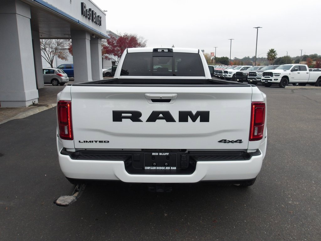 Used 2025 RAM 3500 Limited image 7