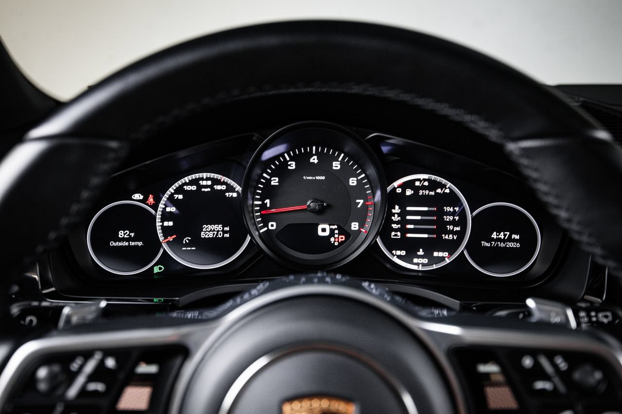Certified 2023 Porsche Cayenne Platinum Edition AWD/4WD image 15