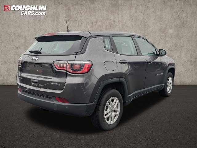 Used 2019 Jeep Compass Sport w/ Tech Group AWD/4WD image 7