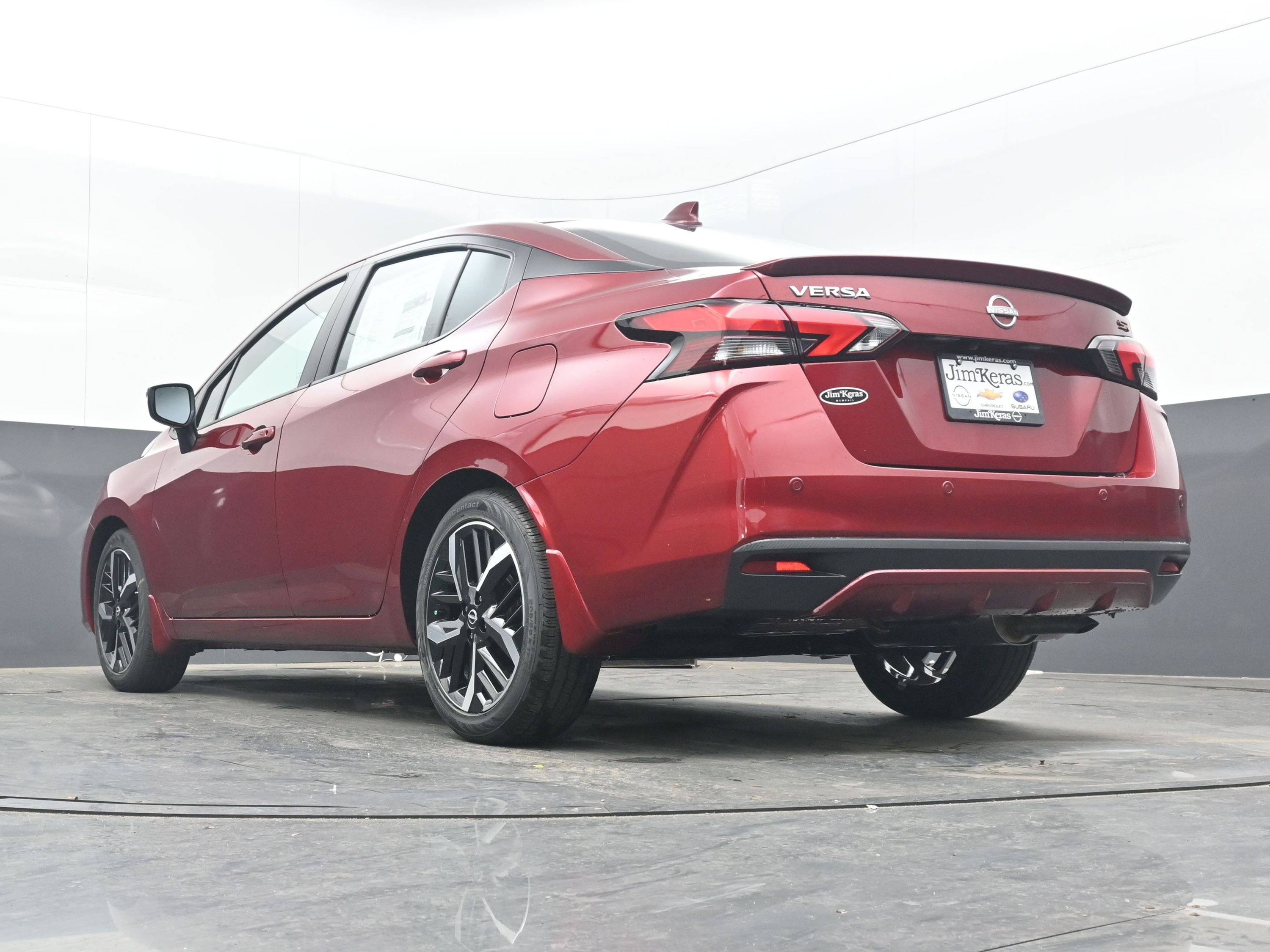 New 2025 Nissan Versa SR w/ Trunk Package image 26