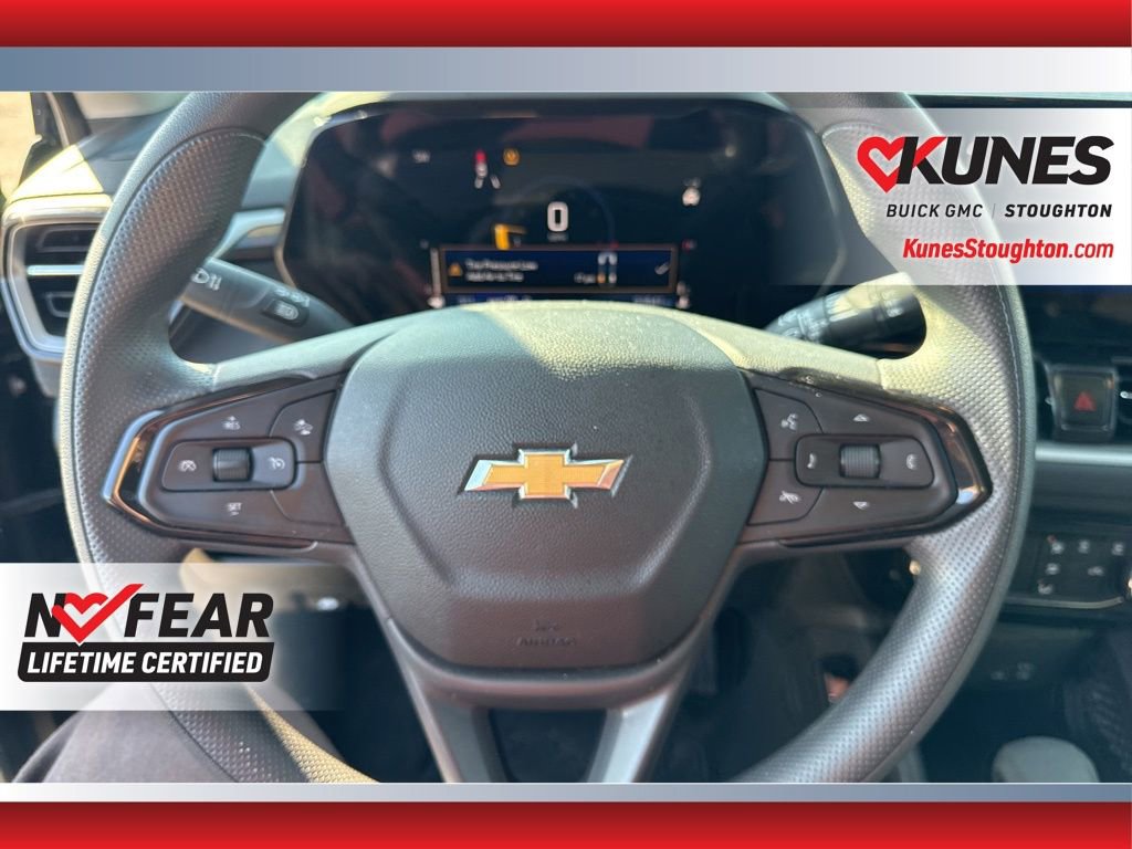 Used 2025 Chevrolet TrailBlazer LT w/ Driver Confidence Package image 24