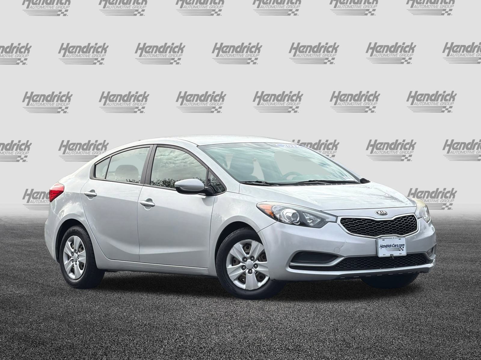 Used 2016 Kia Forte LX video 2