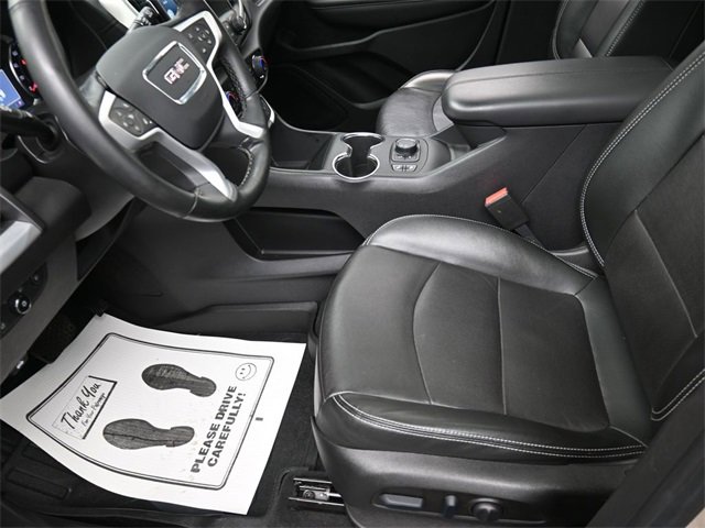 Used 2023 GMC Terrain SLT w/ Elevation Edition image 15