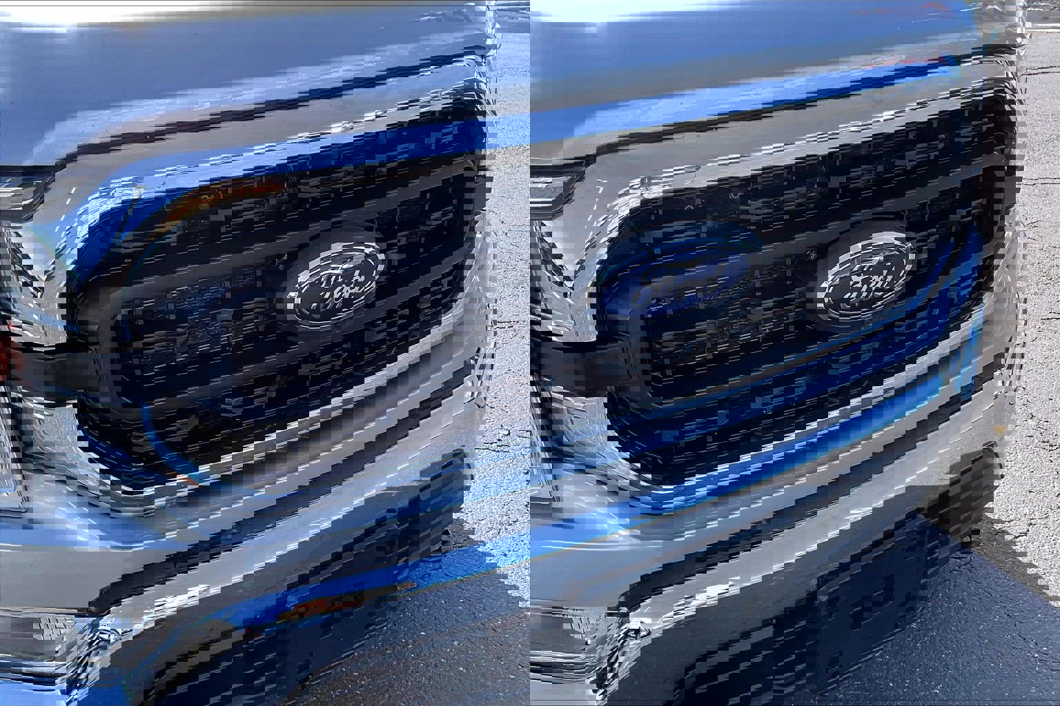 Used 2022 Ford F150 XLT w/ Trailer Tow Package image 33