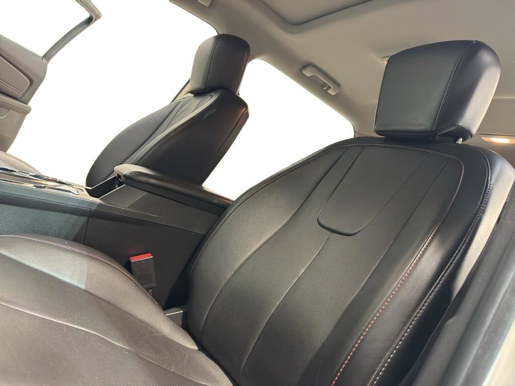 Used 2016 GMC Terrain SLT w/ Open Road Package image 15