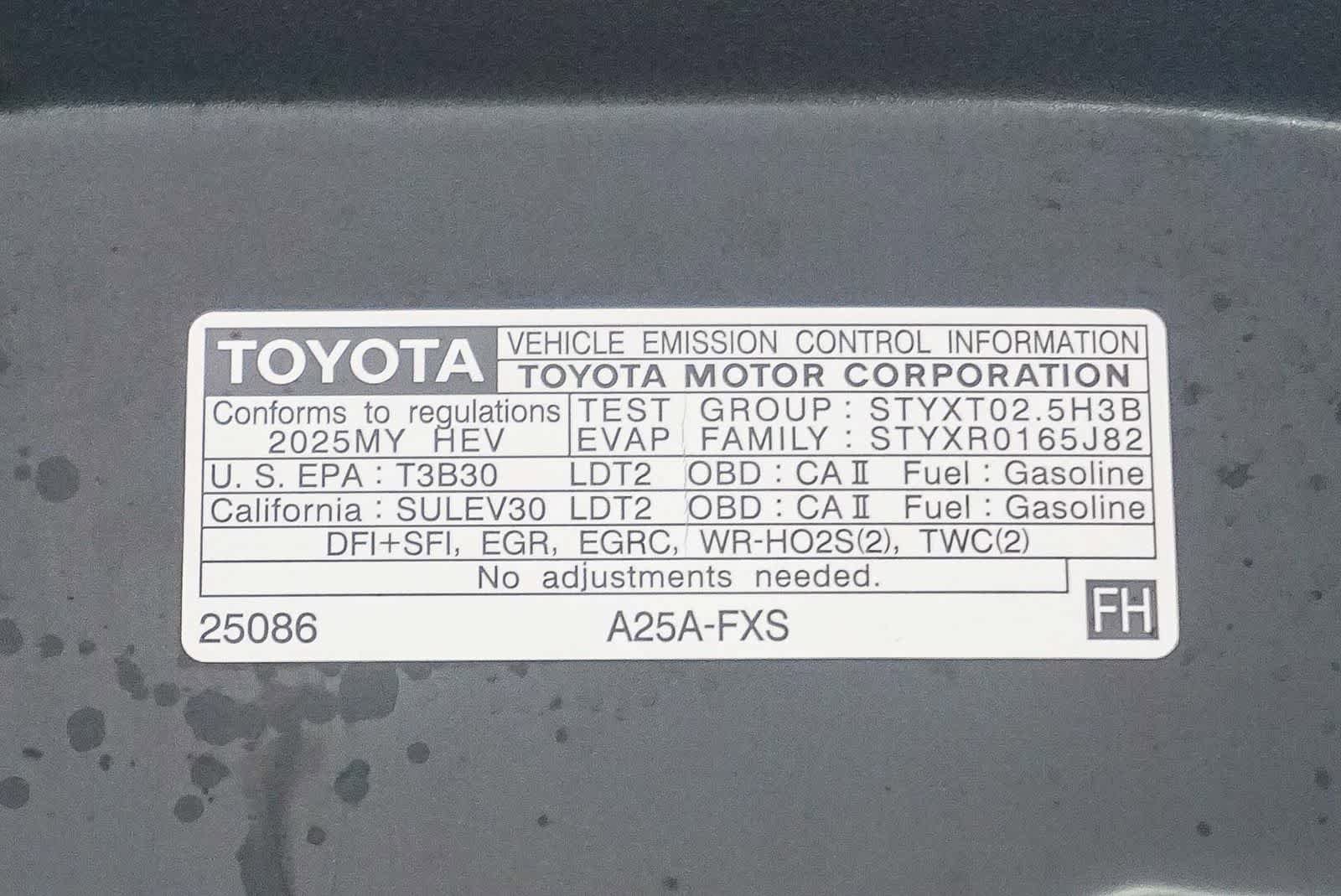 Certified 2025 Toyota RAV4 XLE Premium w/ Weather Package AWD/4WD image 31
