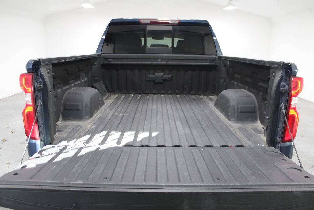 Used 2023 Chevrolet Silverado 1500 LTZ w/ LTZ Premium Package image 19