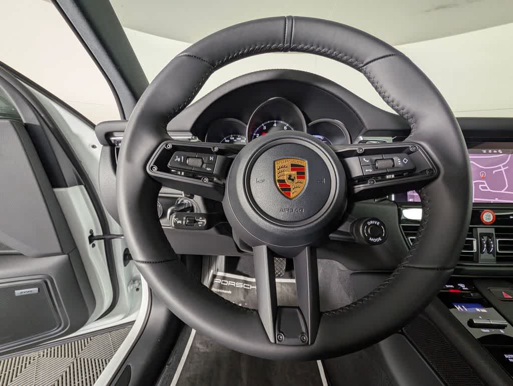 Used 2026 Porsche Macan Turbo AWD/4WD image 34