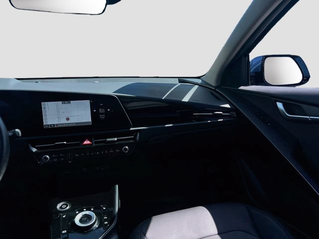 Certified 2024 Kia Niro Wind FWD image 24