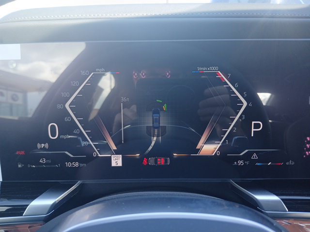 New 2026 BMW 740i xDrive AWD/4WD image 24
