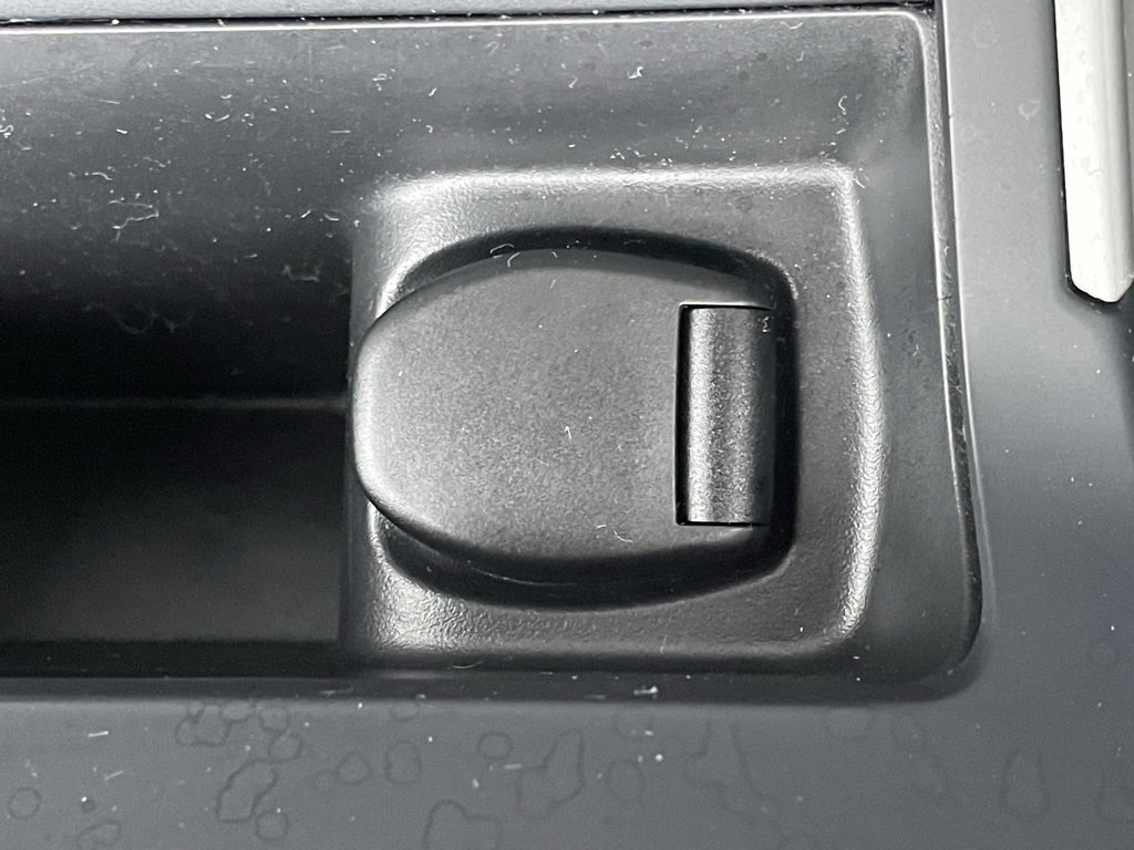 Used 2019 Nissan Sentra S image 28