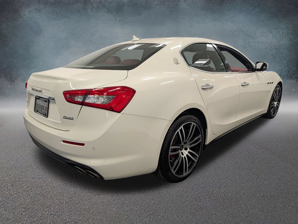 Used 2019 Maserati Ghibli S Q4 AWD/4WD image 4