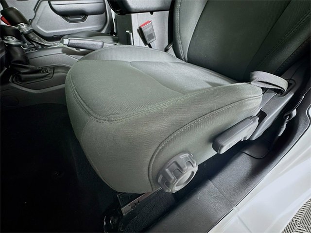 Used 2021 Jeep Wrangler Unlimited Sport image 17
