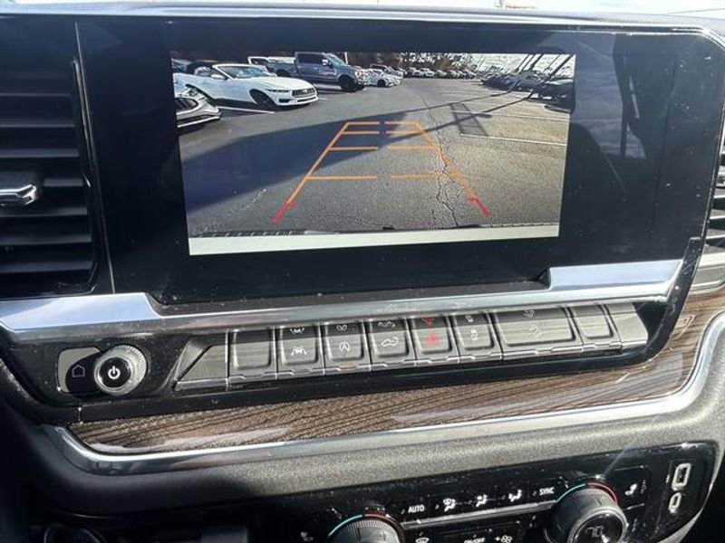 Used 2025 Chevrolet Silverado 1500 LT Trail Boss w/ Convenience Package II AWD/4WD image 23