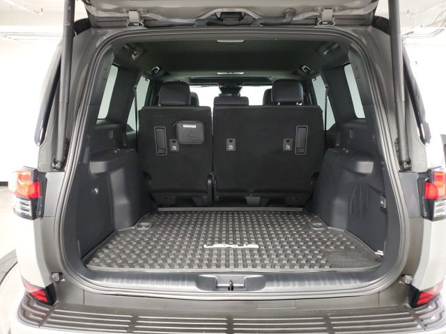 Used 2024 Lexus GX 550 AWD/4WD image 29
