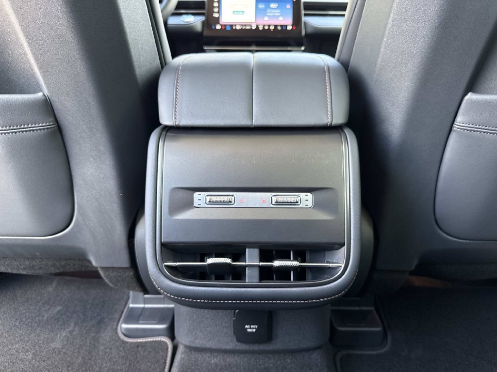 New 2026 Lincoln Nautilus Premier w/ Equipment Group 102A AWD/4WD image 16