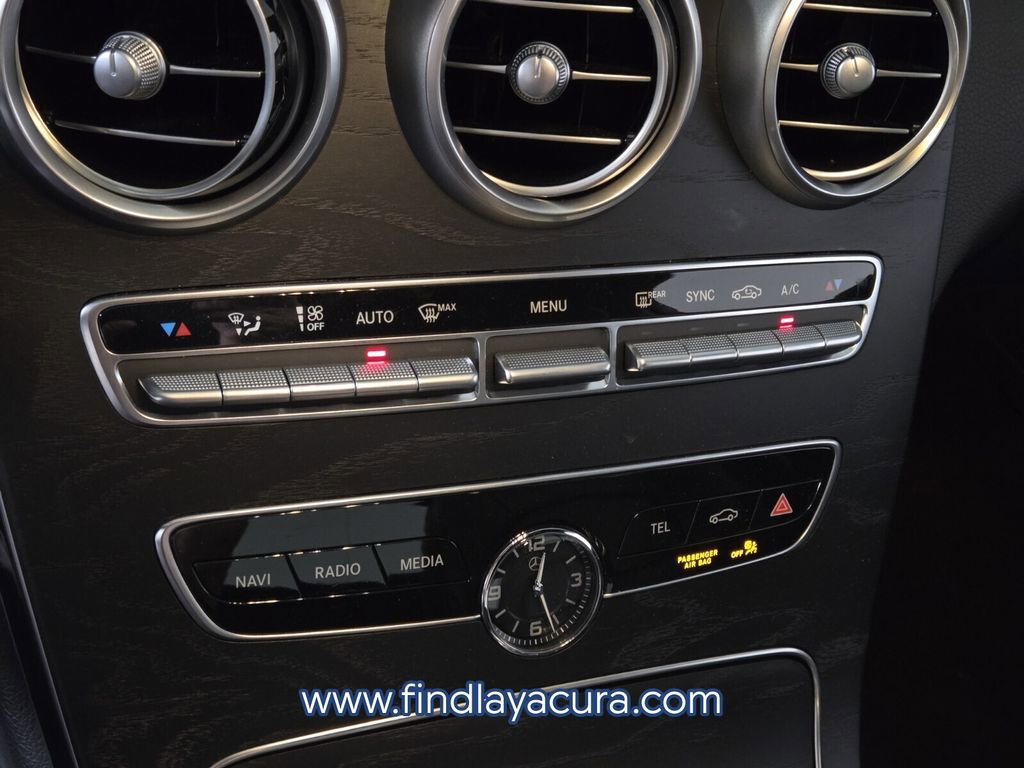 Used 2021 Mercedes-Benz C 300 Sedan image 24