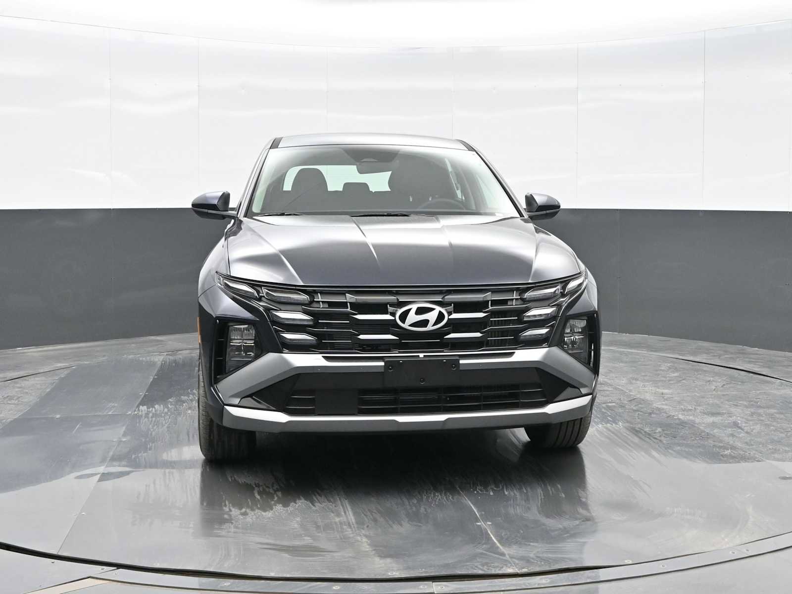 New 2026 Hyundai Tucson Blue SE image 2