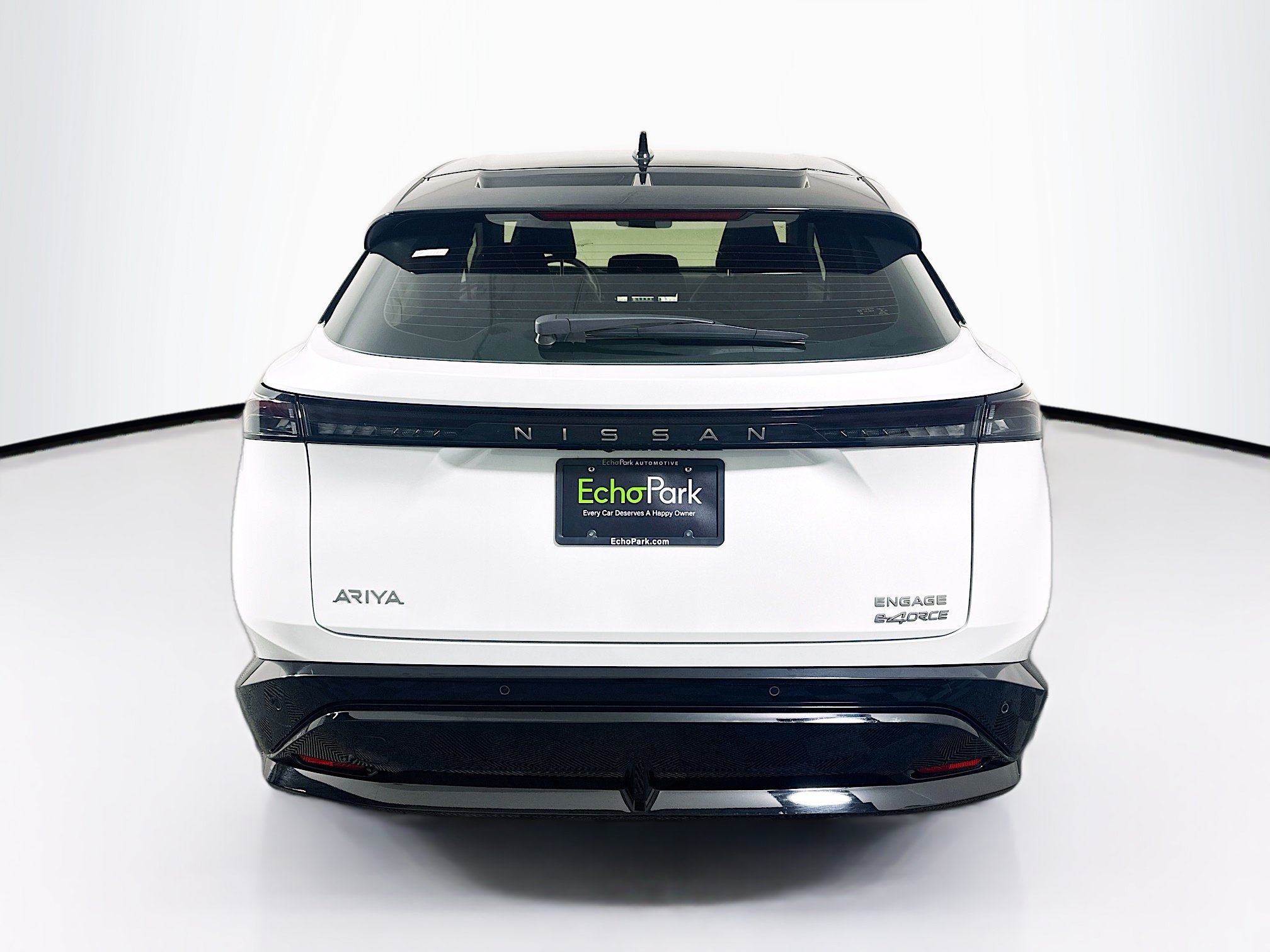 Used 2024 Nissan Ariya AWD image 7