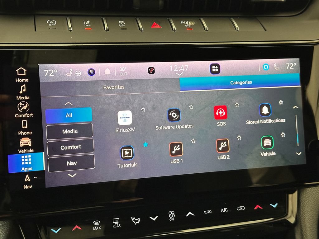 New 2026 Jeep Grand Cherokee Altitude AWD/4WD image 39