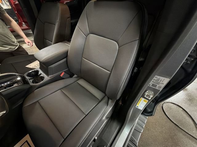 New 2026 GMC Canyon Elevation w/ Convenience Package image 21