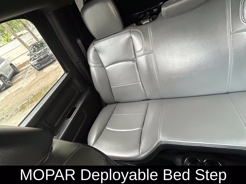 Used 2024 RAM 3500 Tradesman w/ Chrome Appearance Group AWD/4WD image 12
