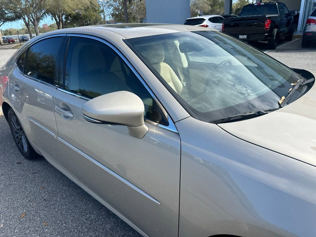 Used 2018 Lexus ES 350 w/ Navigation System Package image 14
