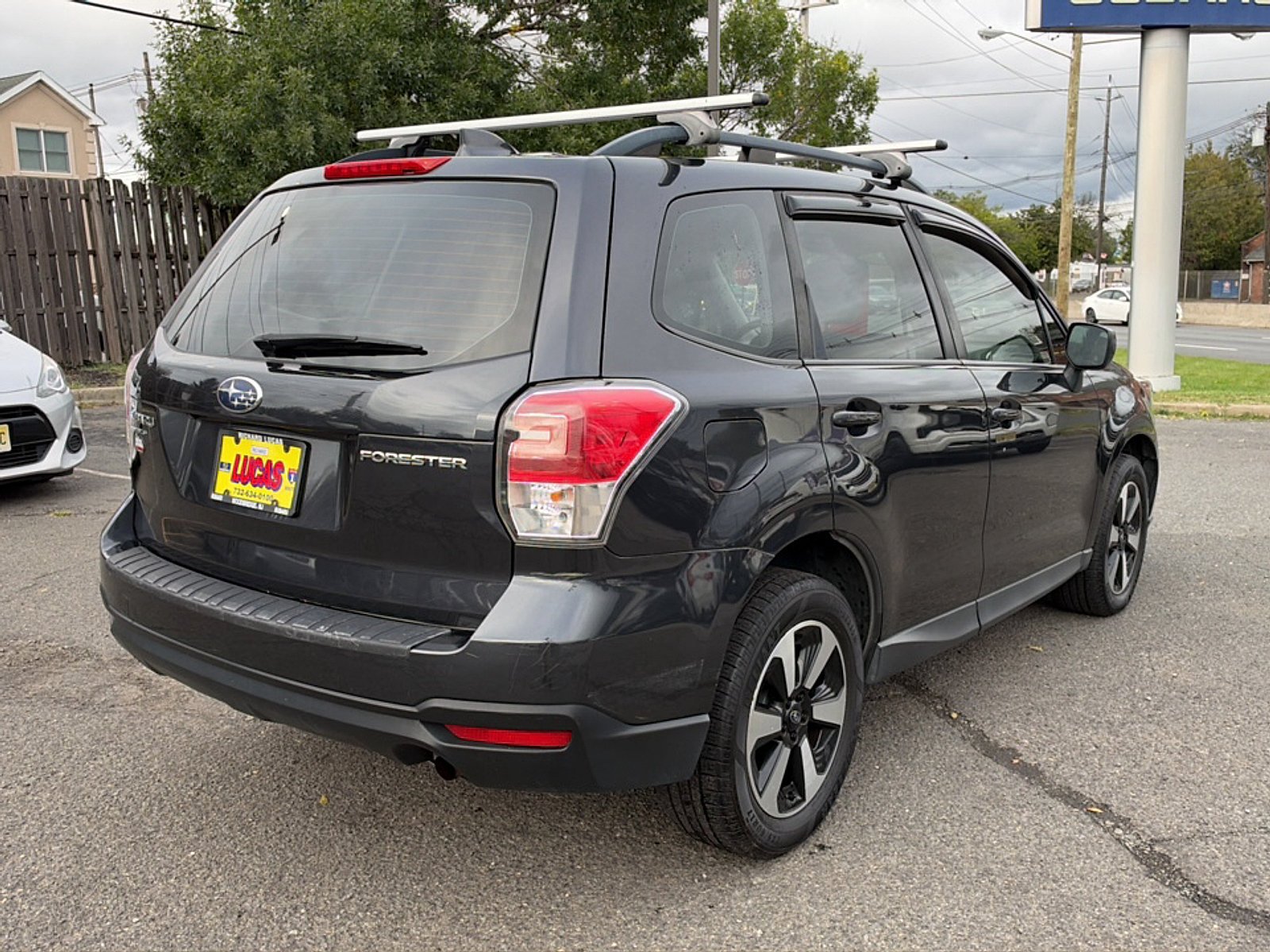 Used 2018 Subaru Forester 2.5i w/ Alloy Wheel Package AWD/4WD image 6