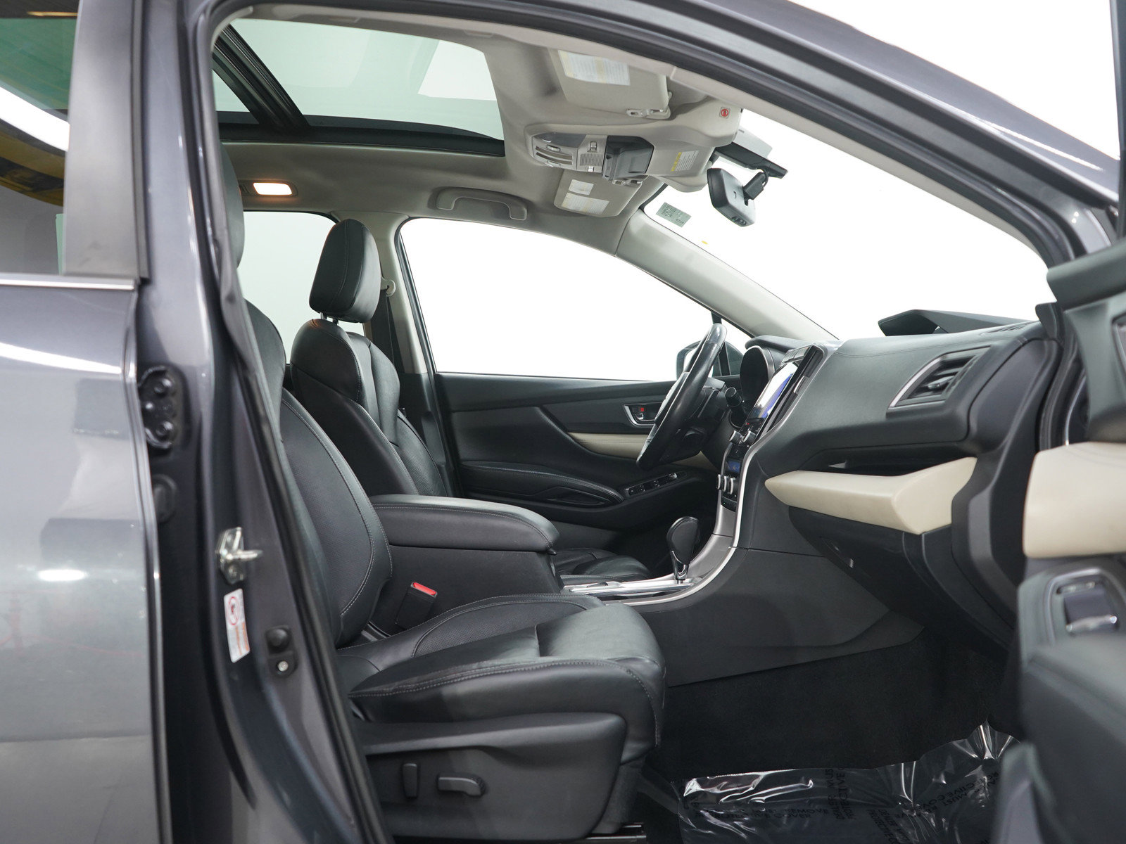 Used 2020 Subaru Ascent Limited w/ Technology Package image 10