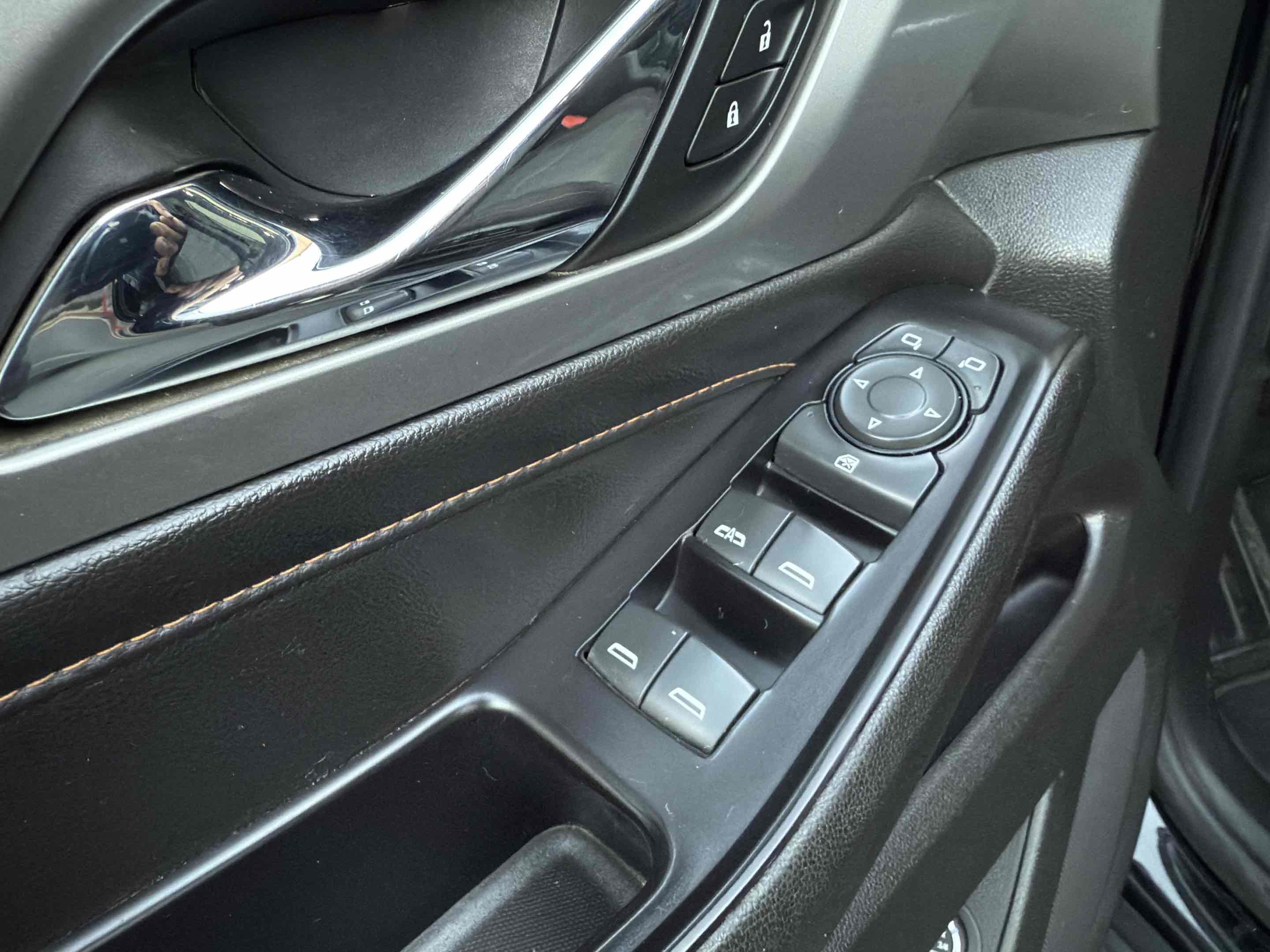 Used 2019 Chevrolet Traverse LT image 23