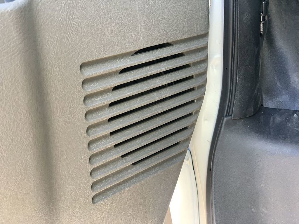 New 2025 Chevrolet Express 3500 w/ Power Convenience Package image 22