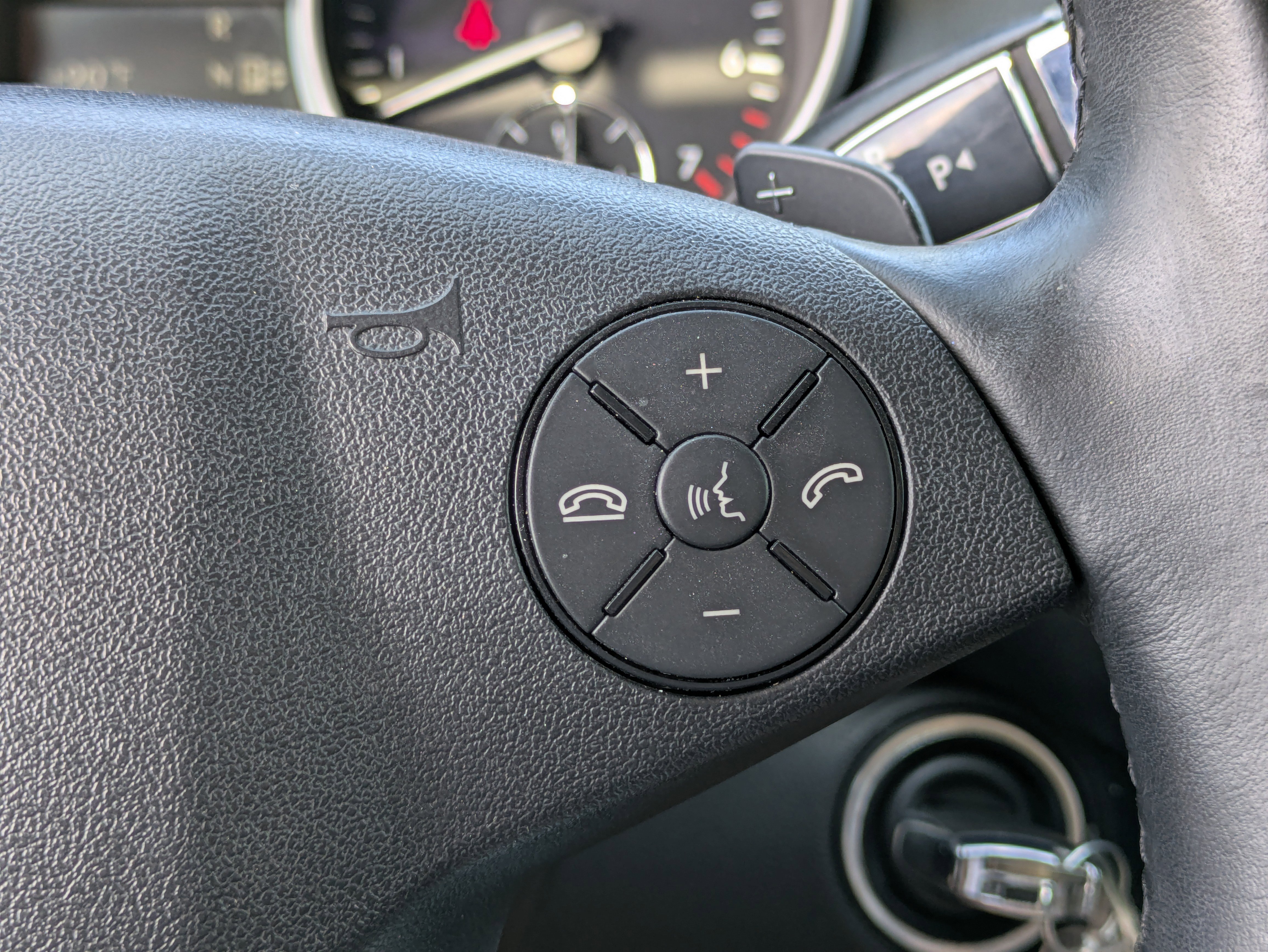 Used 2010 Mercedes-Benz ML 350 2WD image 27