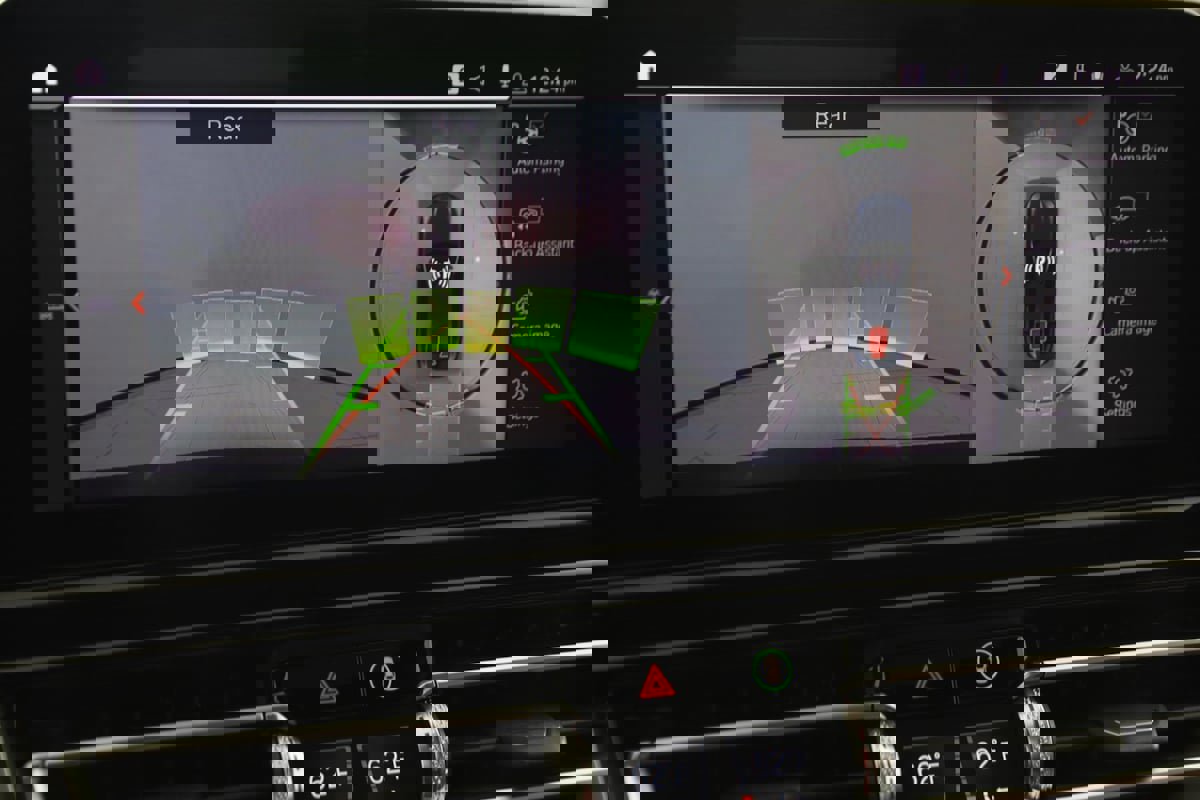 Used 2025 BMW 840i xDrive w/ M Sport Professional Package image 14