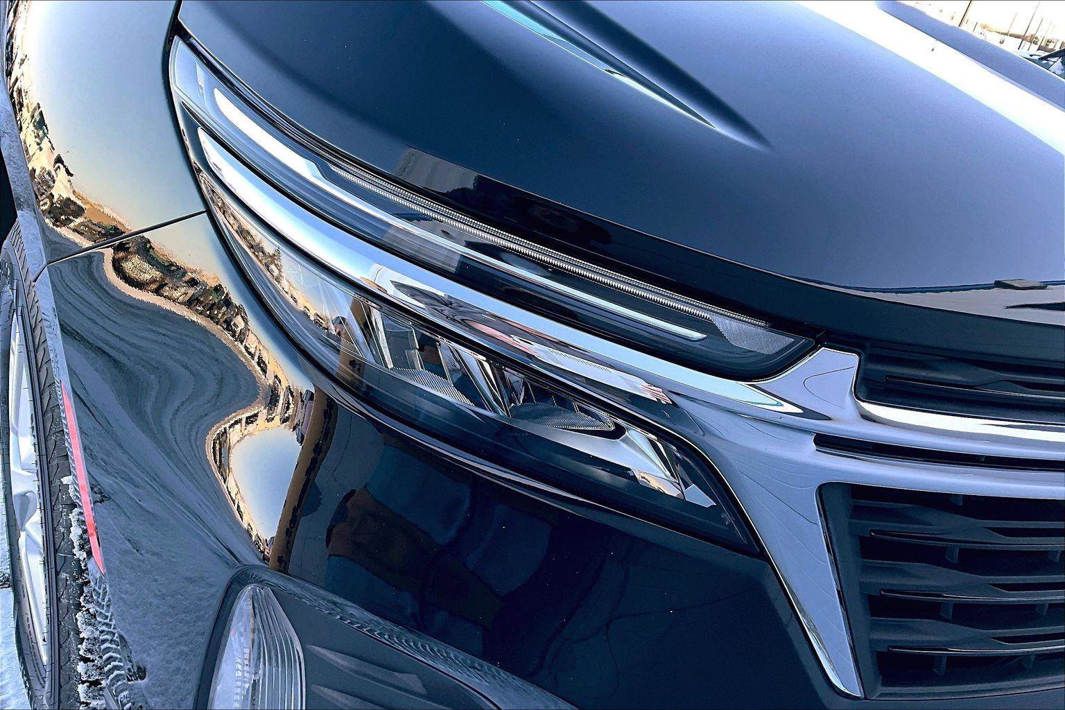 Used 2024 Chevrolet Equinox LT image 30