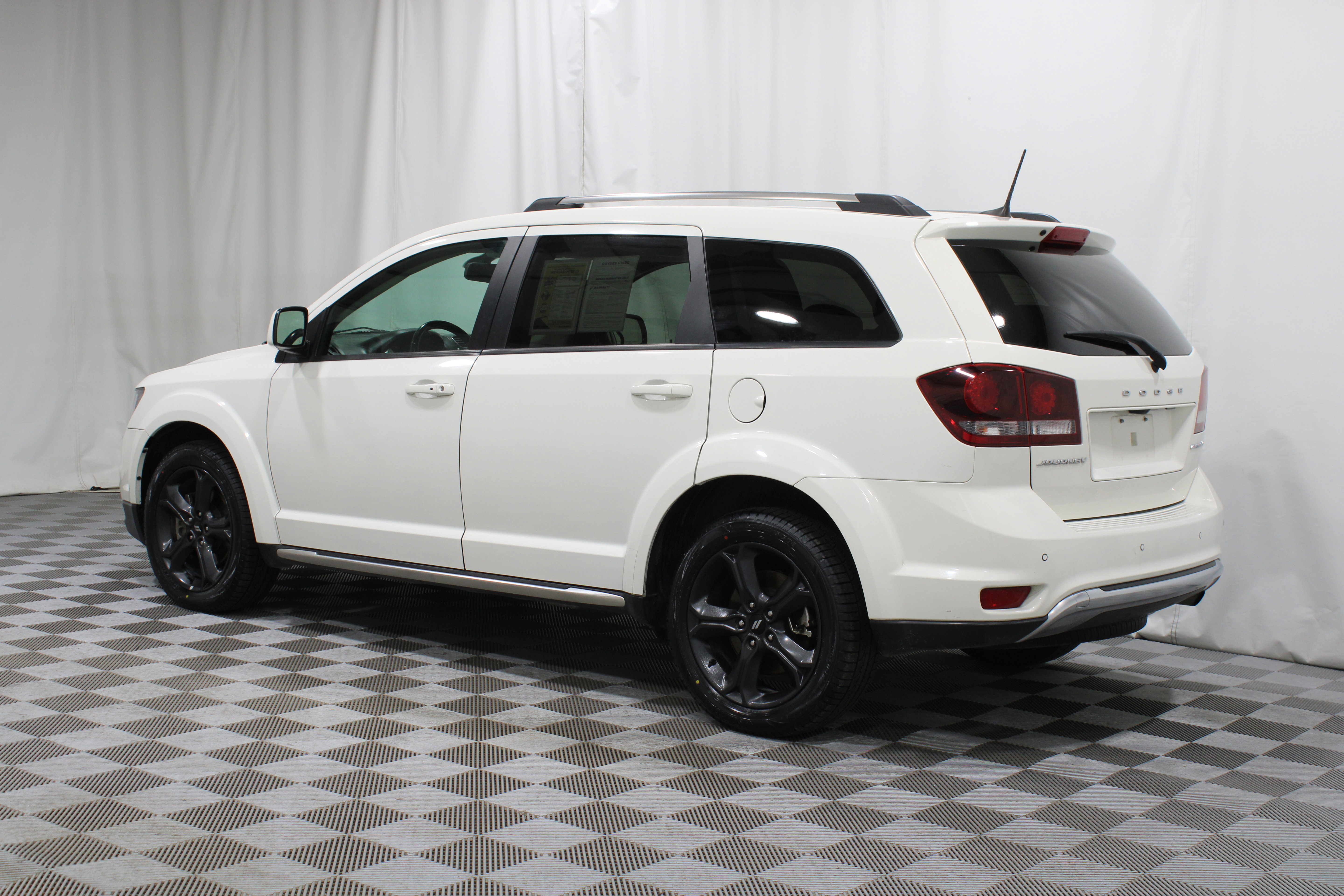Used 2020 Dodge Journey Crossroad image 32